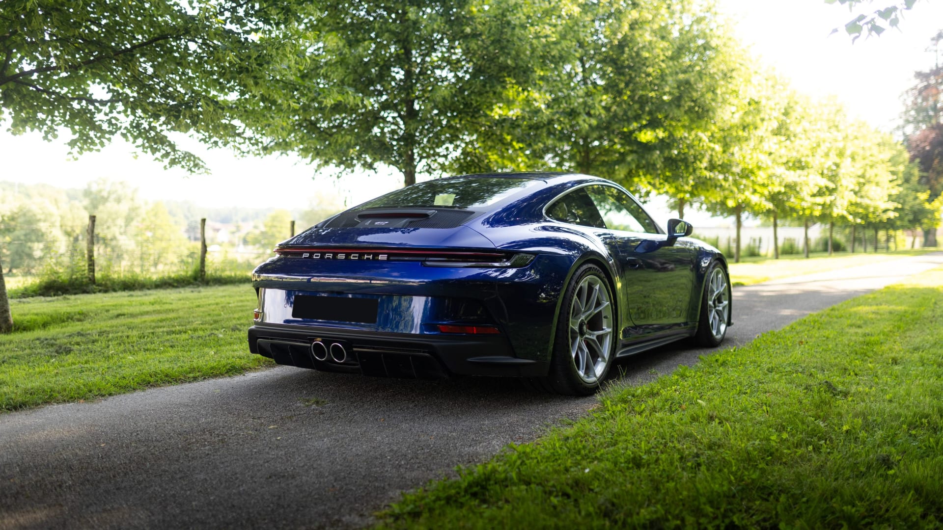 Porsche 911 992.1 Gt3 Touring
