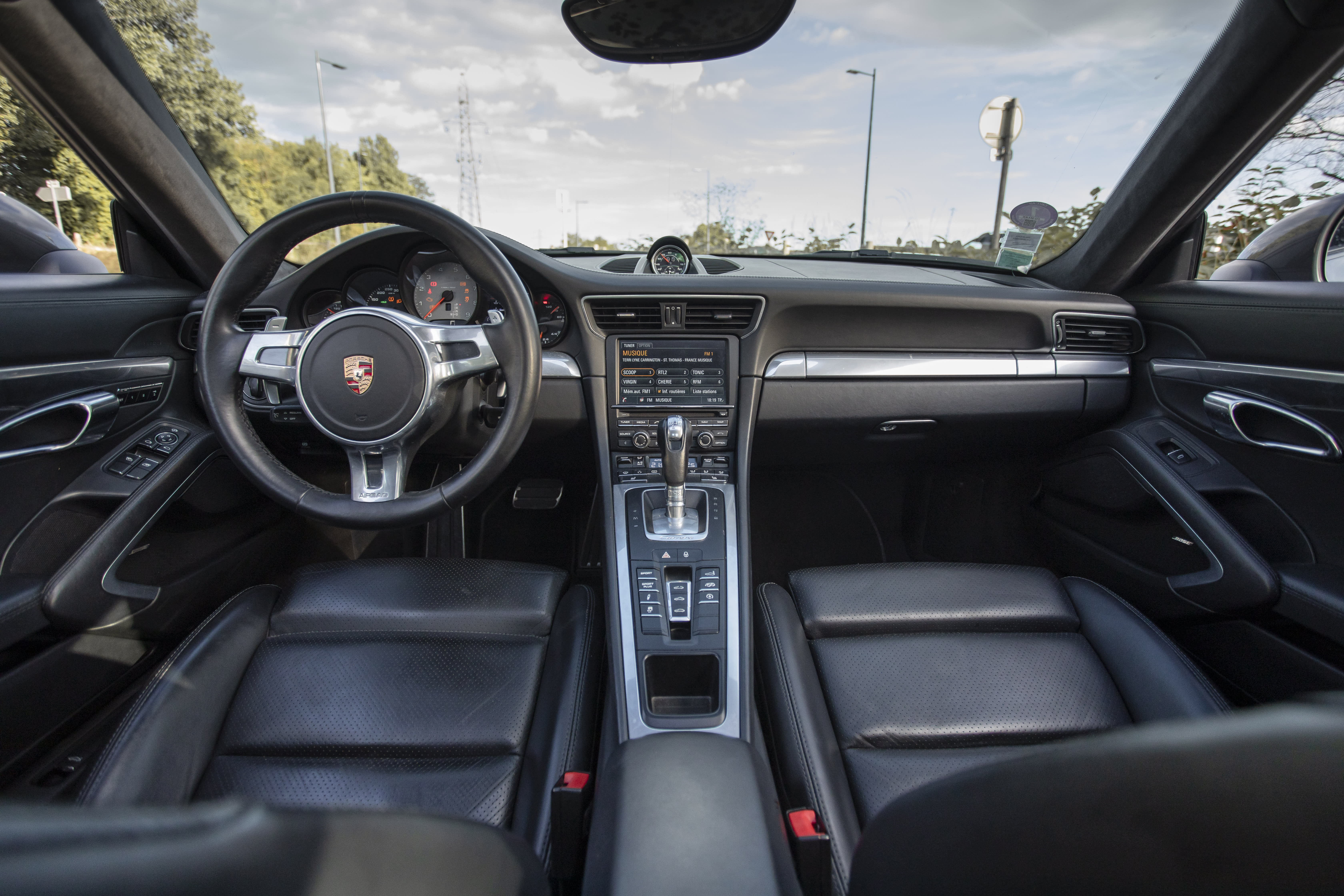 PORSCHE 911 991.1 Carrera S 2013 used interior (1)