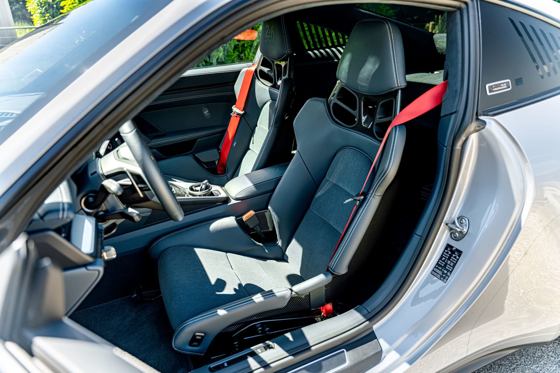 PORSCHE 911 992 Carrera GTS Le Mans Centenaire Edition 2024