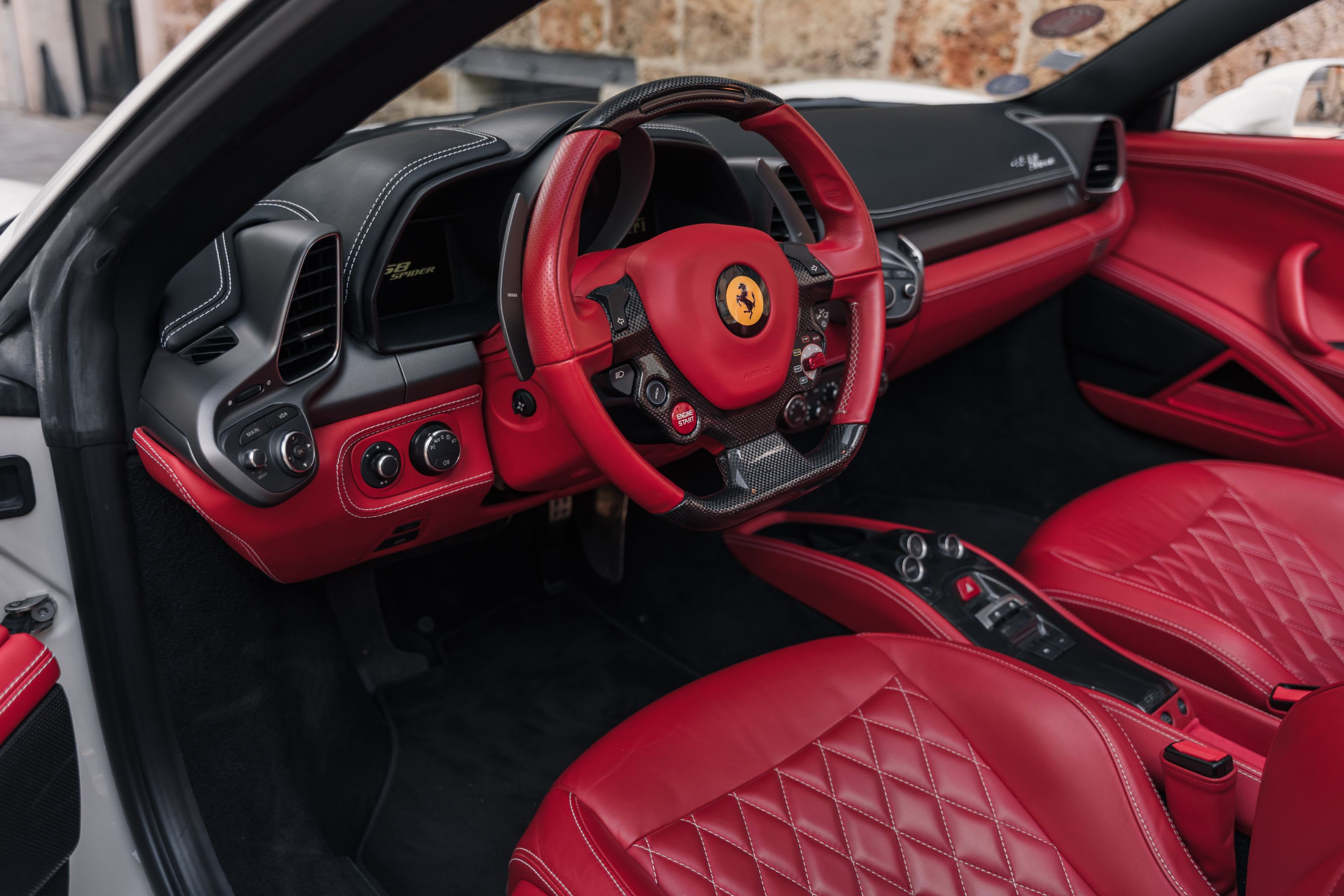 FERRARI 458 2012 occasion intérieur (1)