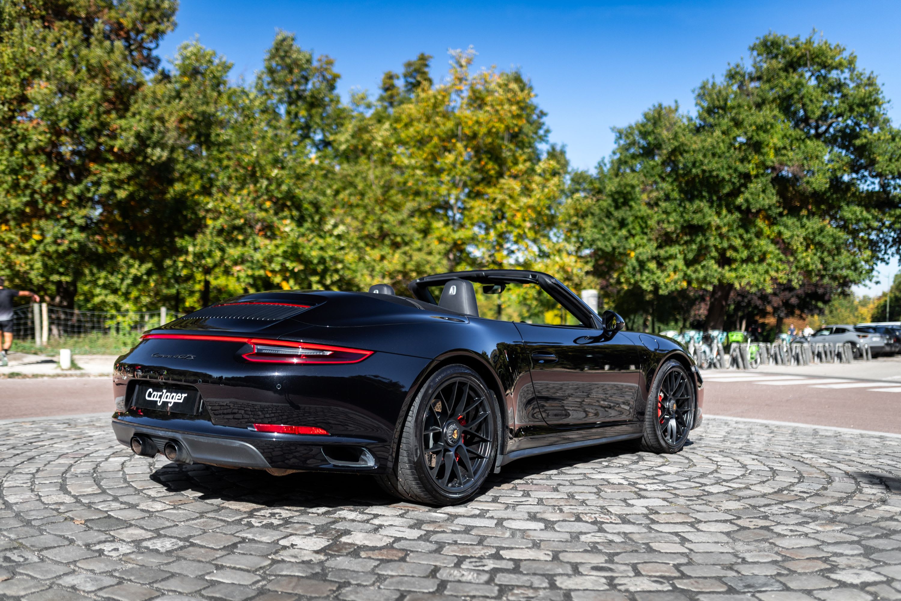 Porsche 911 991.2 Carrera 4 Gts