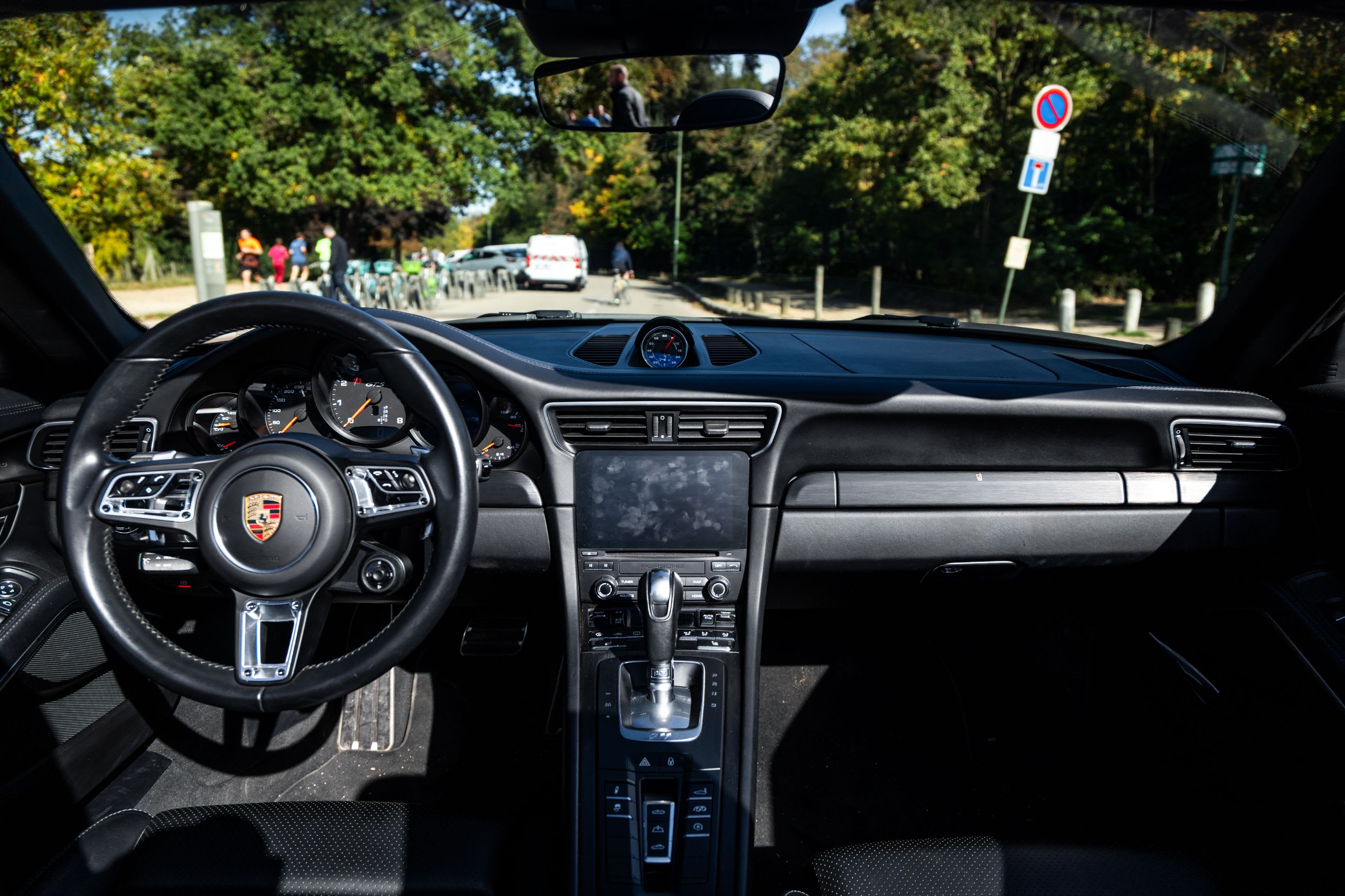 PORSCHE 911 991.2 Carrera 4 Gts 2017 occasion intérieur (1)