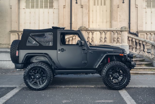JEEP Wrangler Custom Sahara 2017 occasion