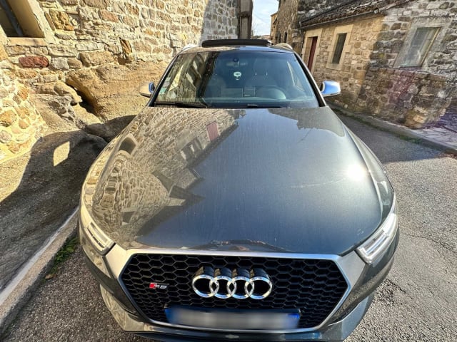 Audi Rs Q3 8u