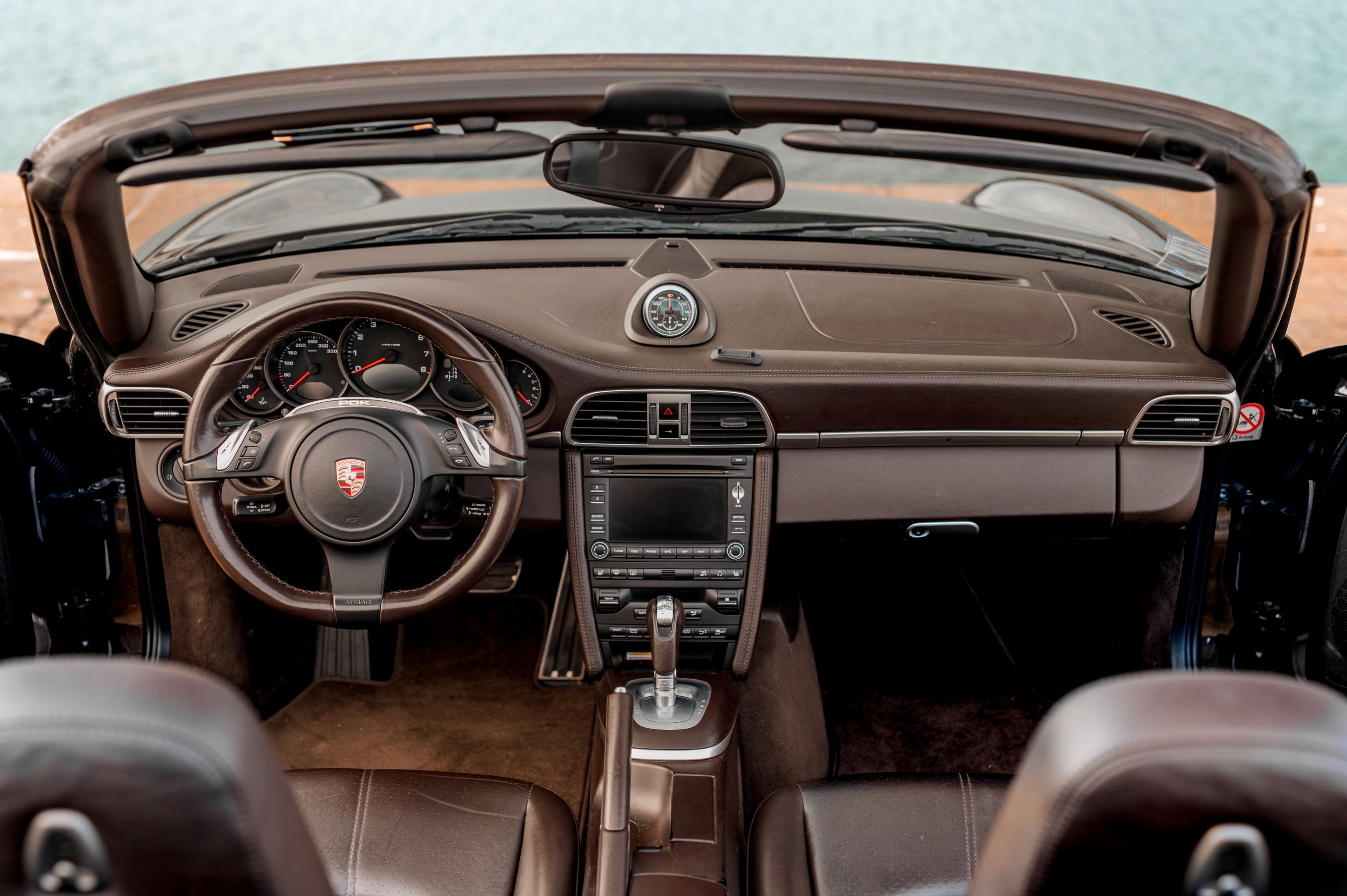 PORSCHE 911 997.2 Carrera 4 Gts 2011 used interior (1)