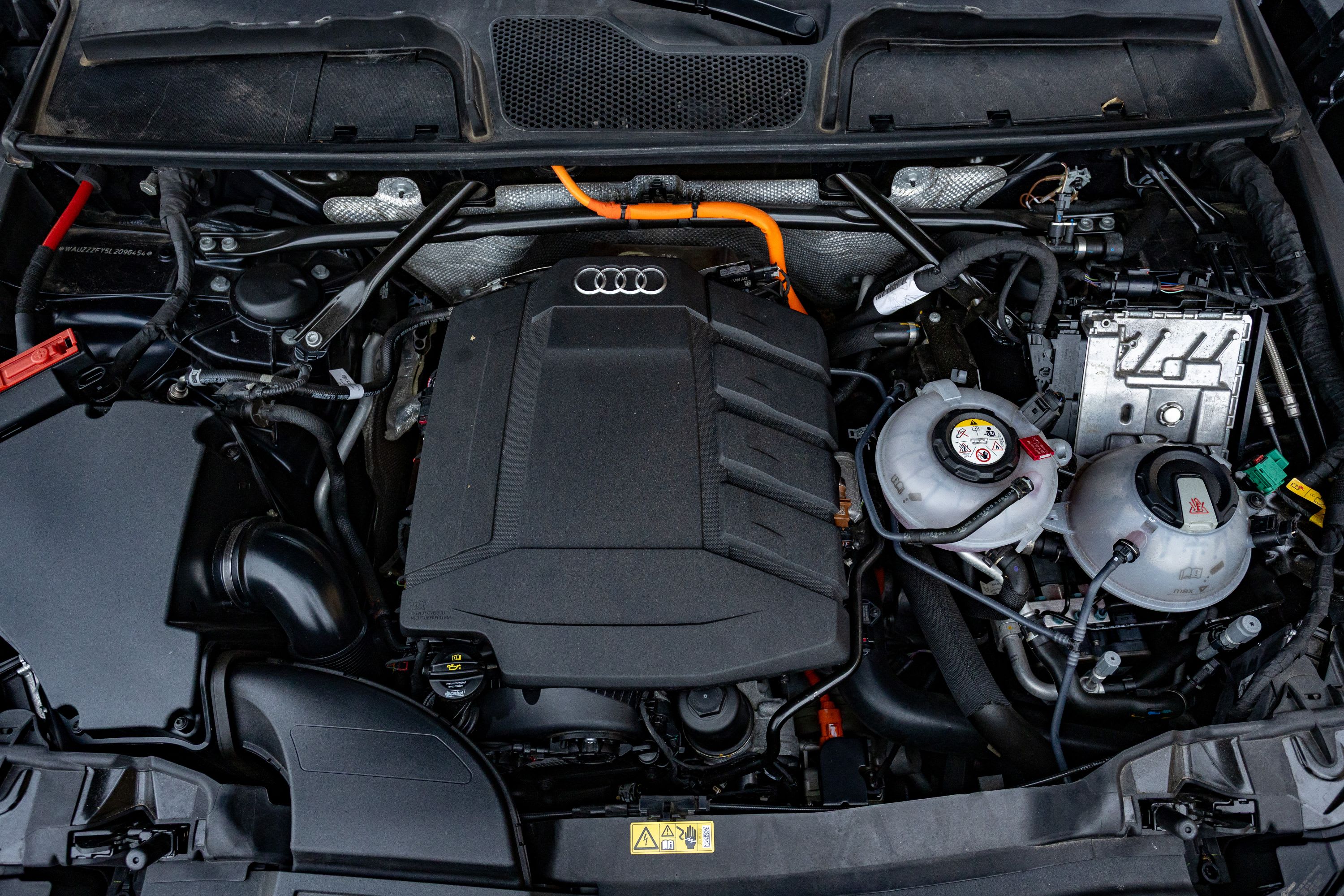 AUDI Q5 Ii 55 Tfsi E S Line Quattro 2020 usado mecánico (1)