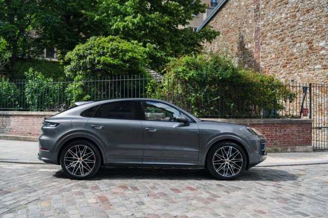 PORSCHE Cayenne Coupé E-hybrid Facelift 2024 occasion