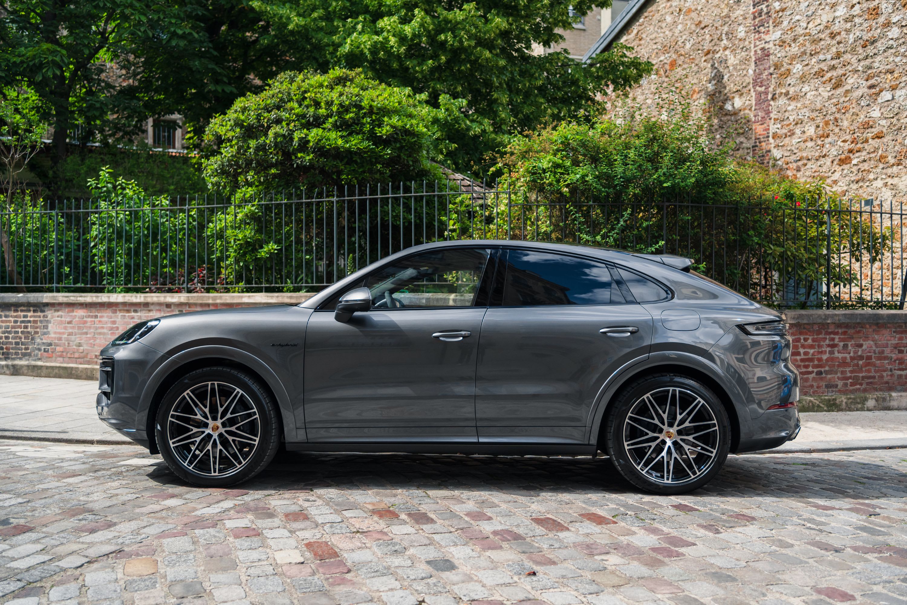 PORSCHE Cayenne Coupé E-hybrid Facelift 2024 occasion vidéo (1)