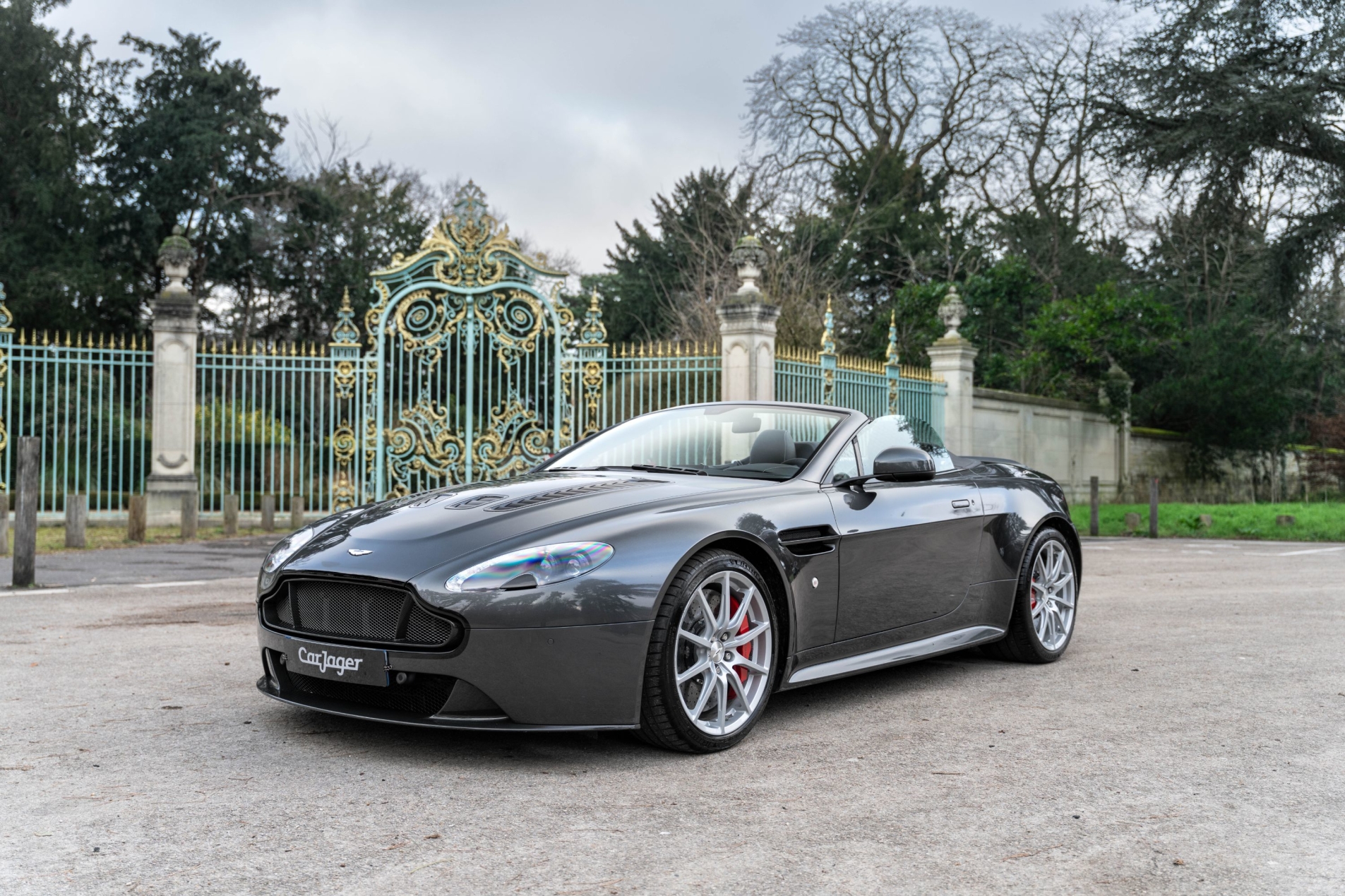 Photo ASTON MARTIN V12 vantage s roadster 2016