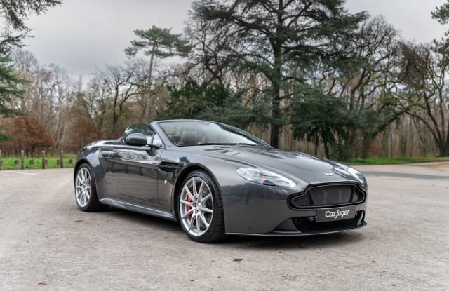 Aston Martin V12 Vantage S Roadster