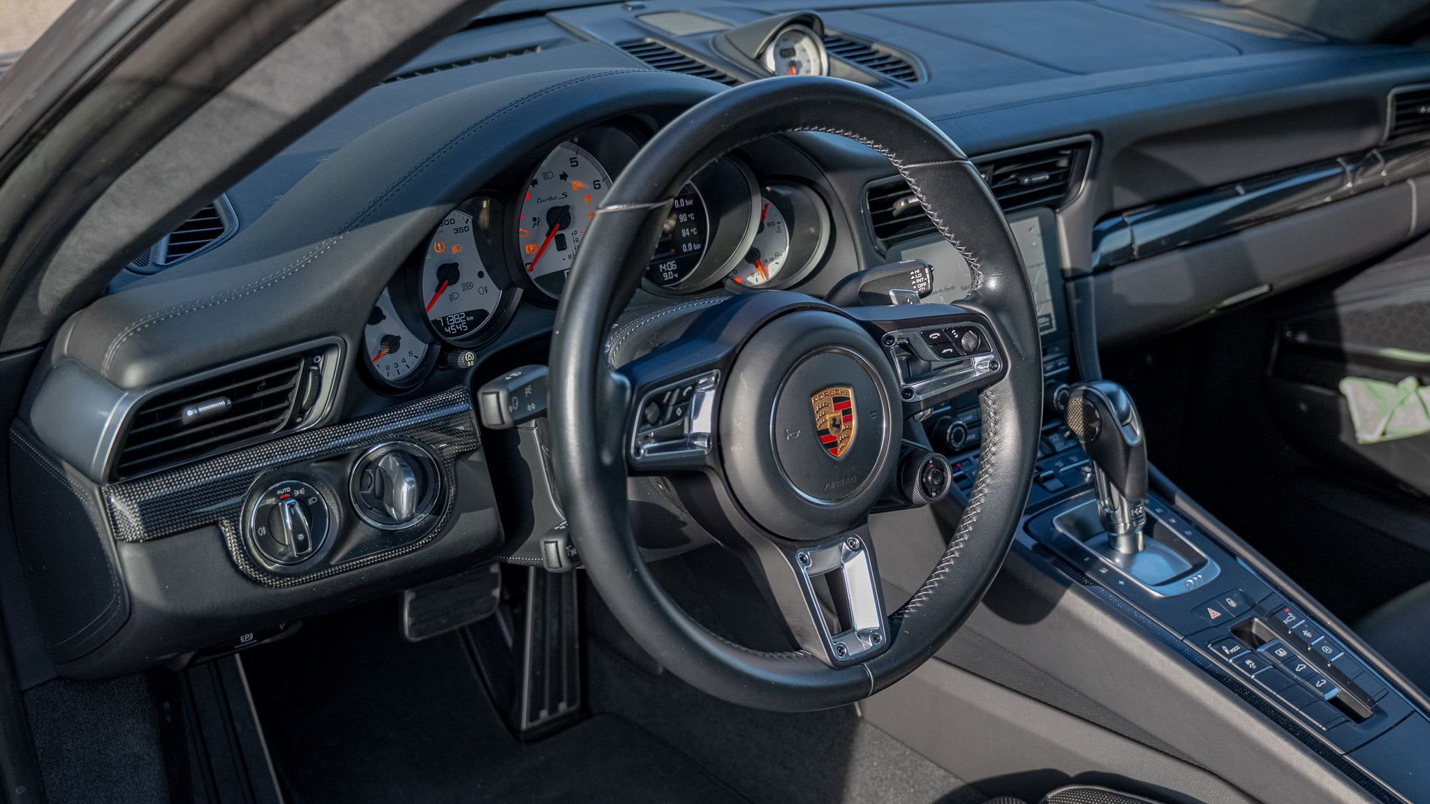 PORSCHE 911 991.2 Turbo S 2017 occasion intérieur (1)