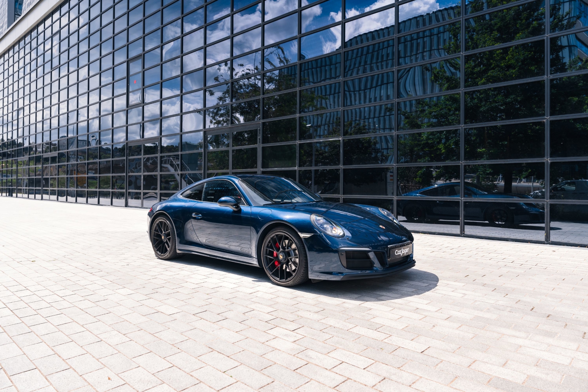 Photo PORSCHE 911 991.2 Carrera 4 GTS 2018