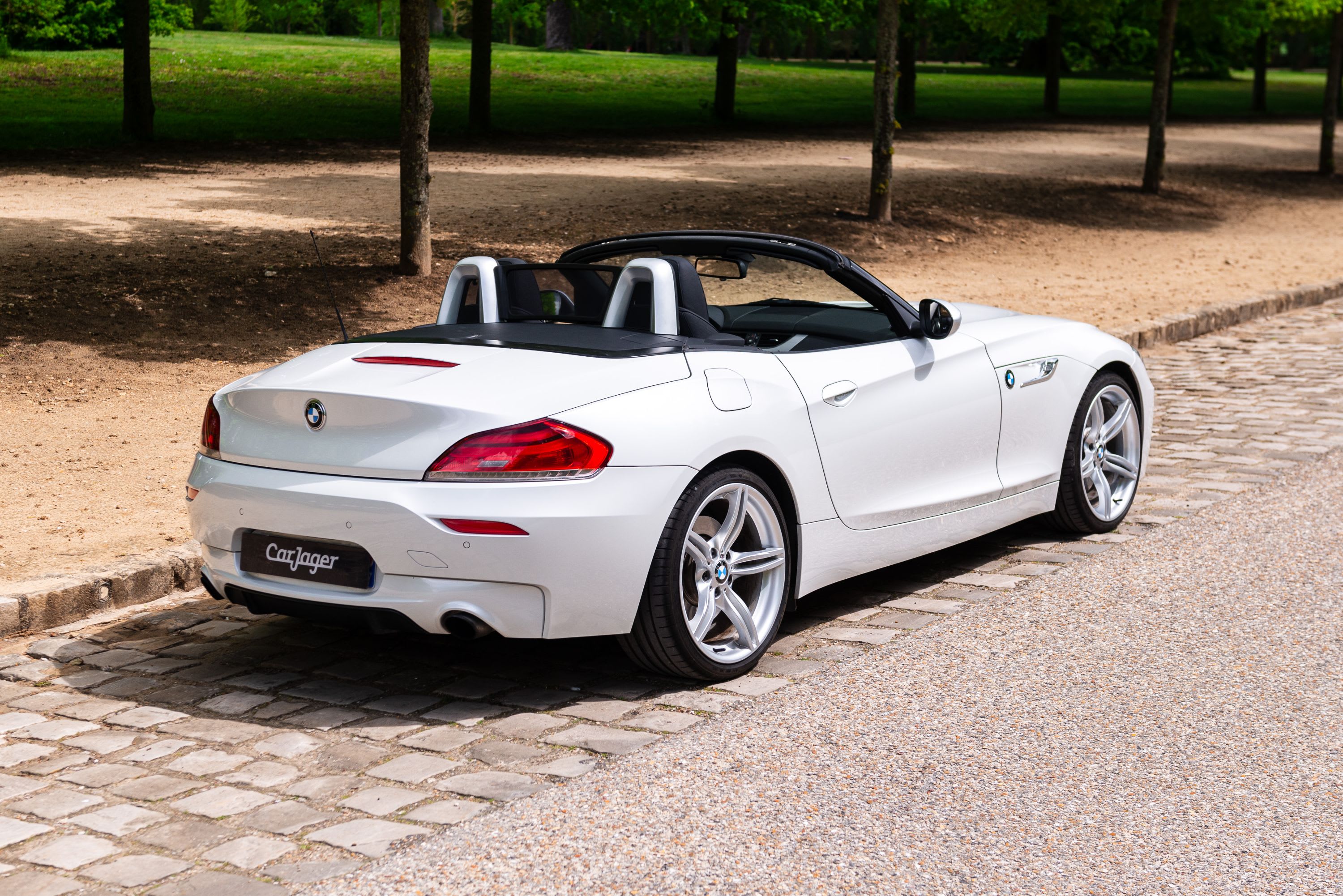 BMW Z4 Sdrive 35is 2012 used exterior (2)