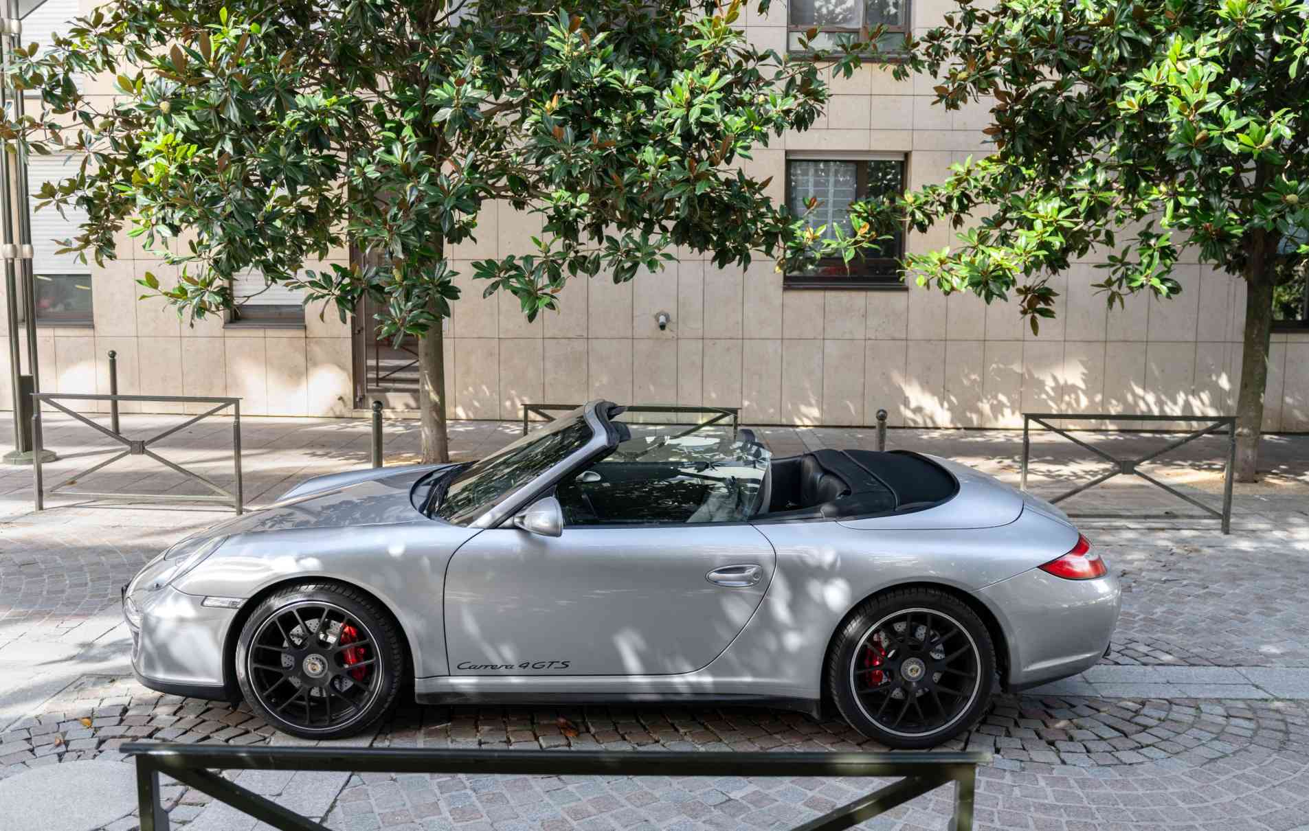 PORSCHE 911 997.2 Carrera 4 GTS Cabriolet 2012