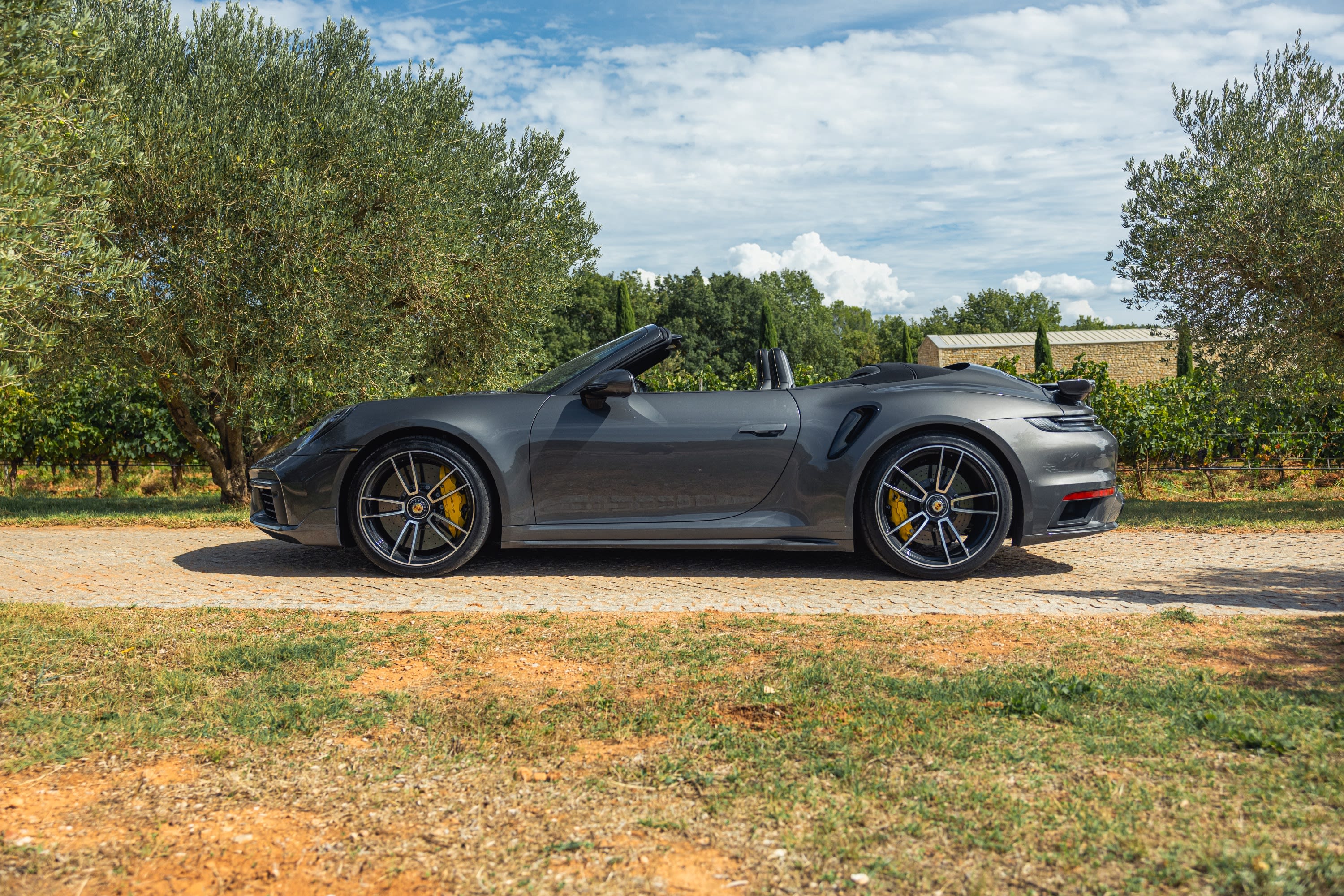 PORSCHE 911 992.1 Turbo S 2024 occasion vidéo (1)