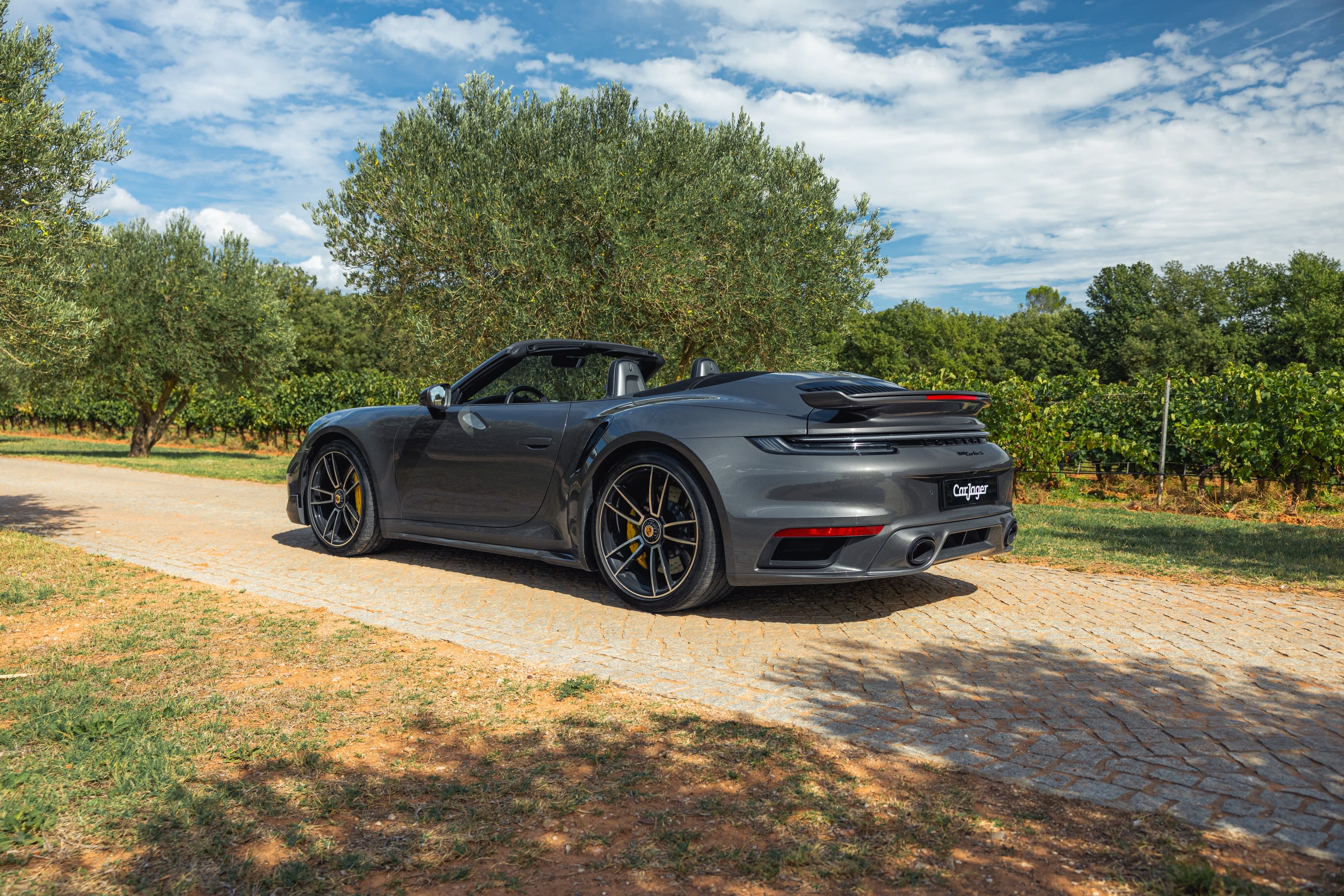 PORSCHE 911 992.1 Turbo S 2024 occasion extérieur (2)