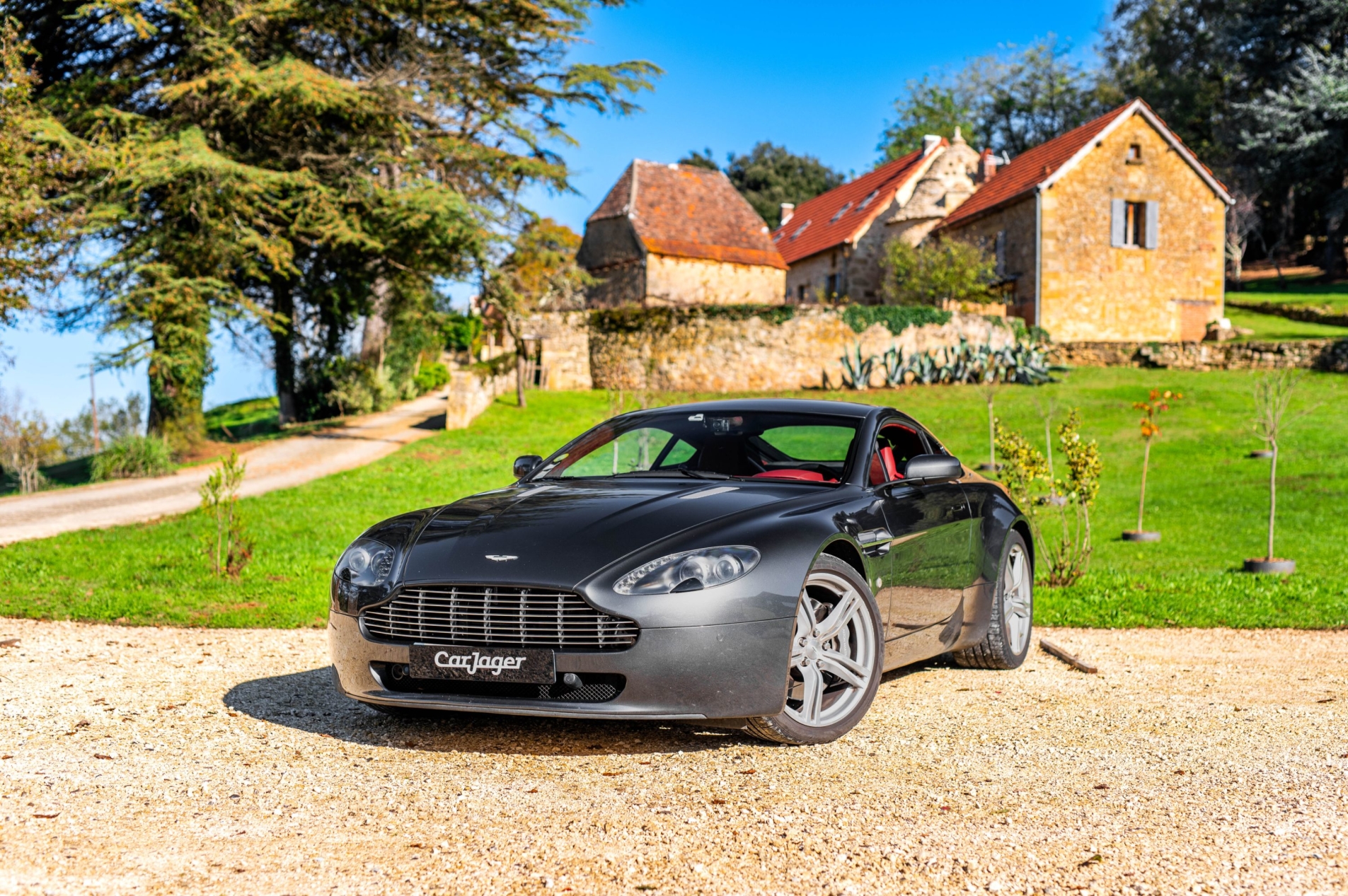 Photo ASTON MARTIN V8 vantage 4.7 2010