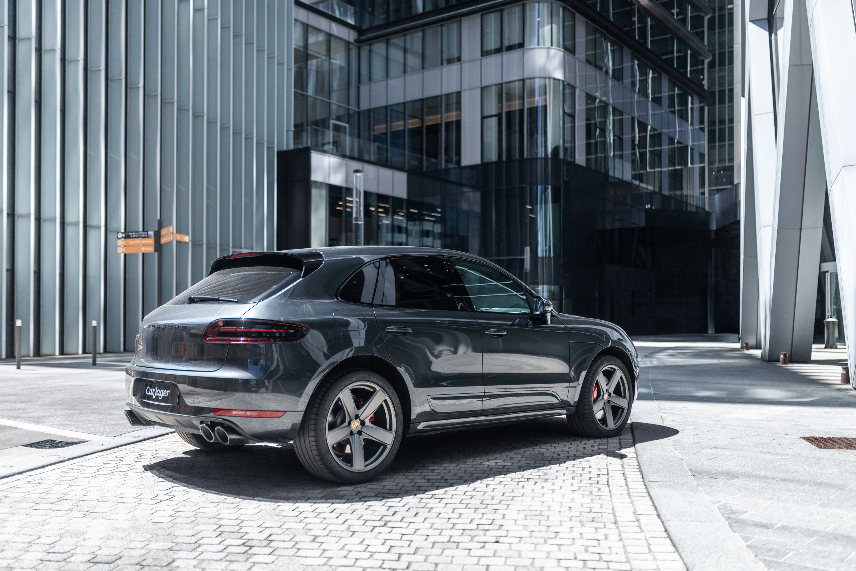 PORSCHE Macan Turbo Pack Performance 2018 occasion extérieur (2)