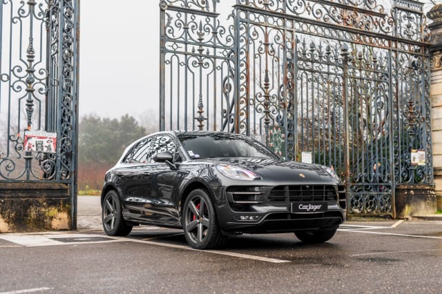 Porsche Macan Turbo Pack Performance