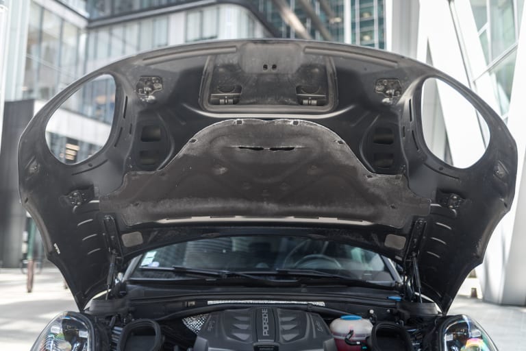 PORSCHE Macan Turbo Pack Performance 2018