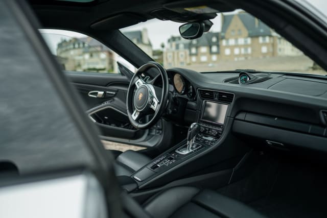 Porsche 911 991.1 Carrera 4 Gts