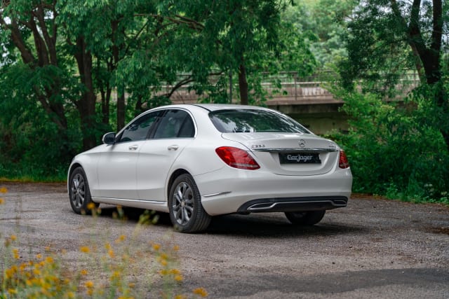 Mercedes-benz C220d  W205