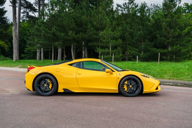 FERRARI 458 Speciale 2015 used