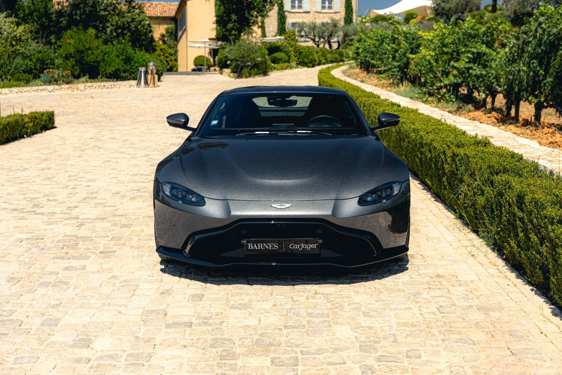 Aston Martin Vantage 2nd Generation V8