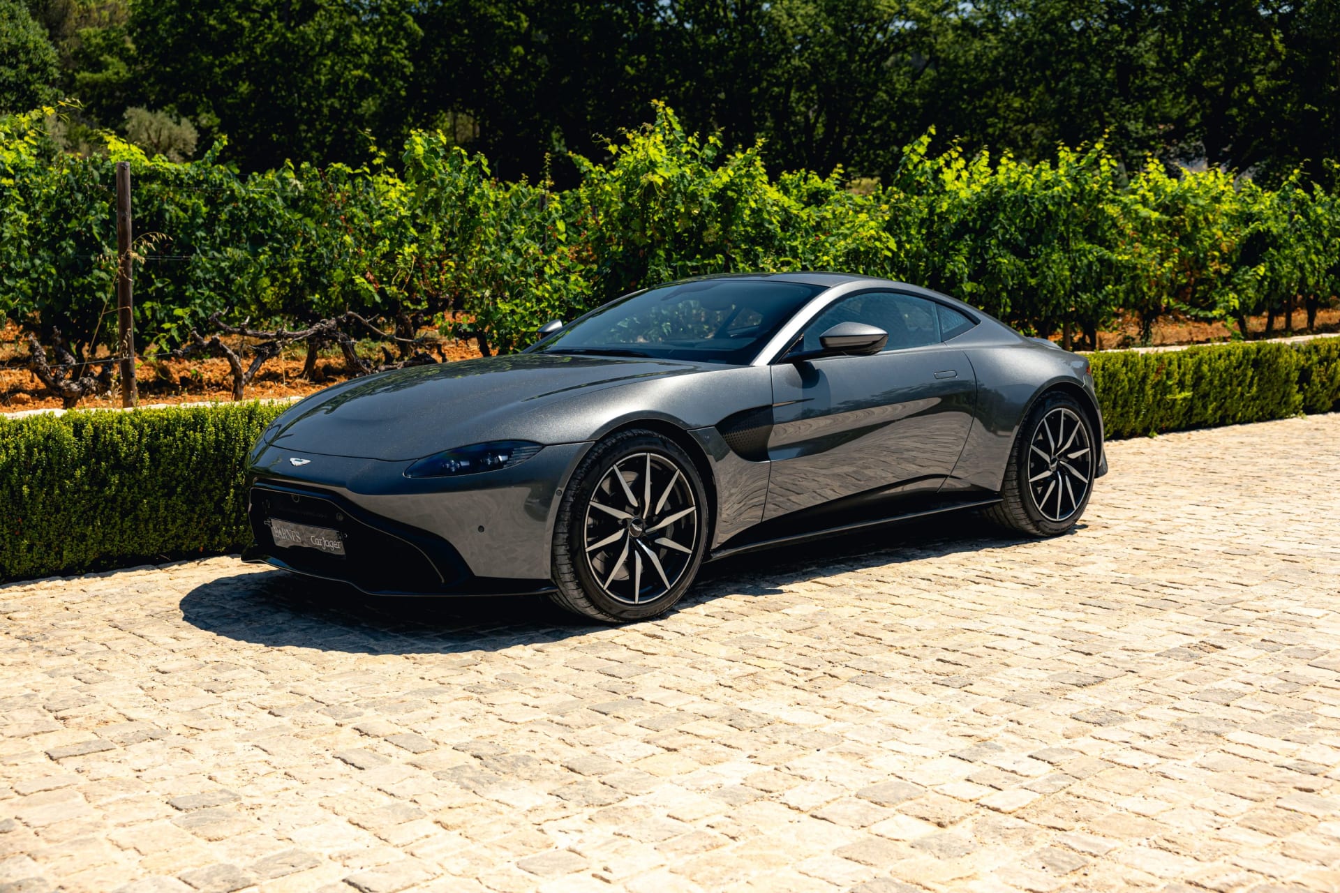 Aston Martin Vantage 2nd Generation V8