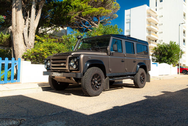 LAND ROVER Defender Special Edition Rough Ii 110 Td4 2013 used