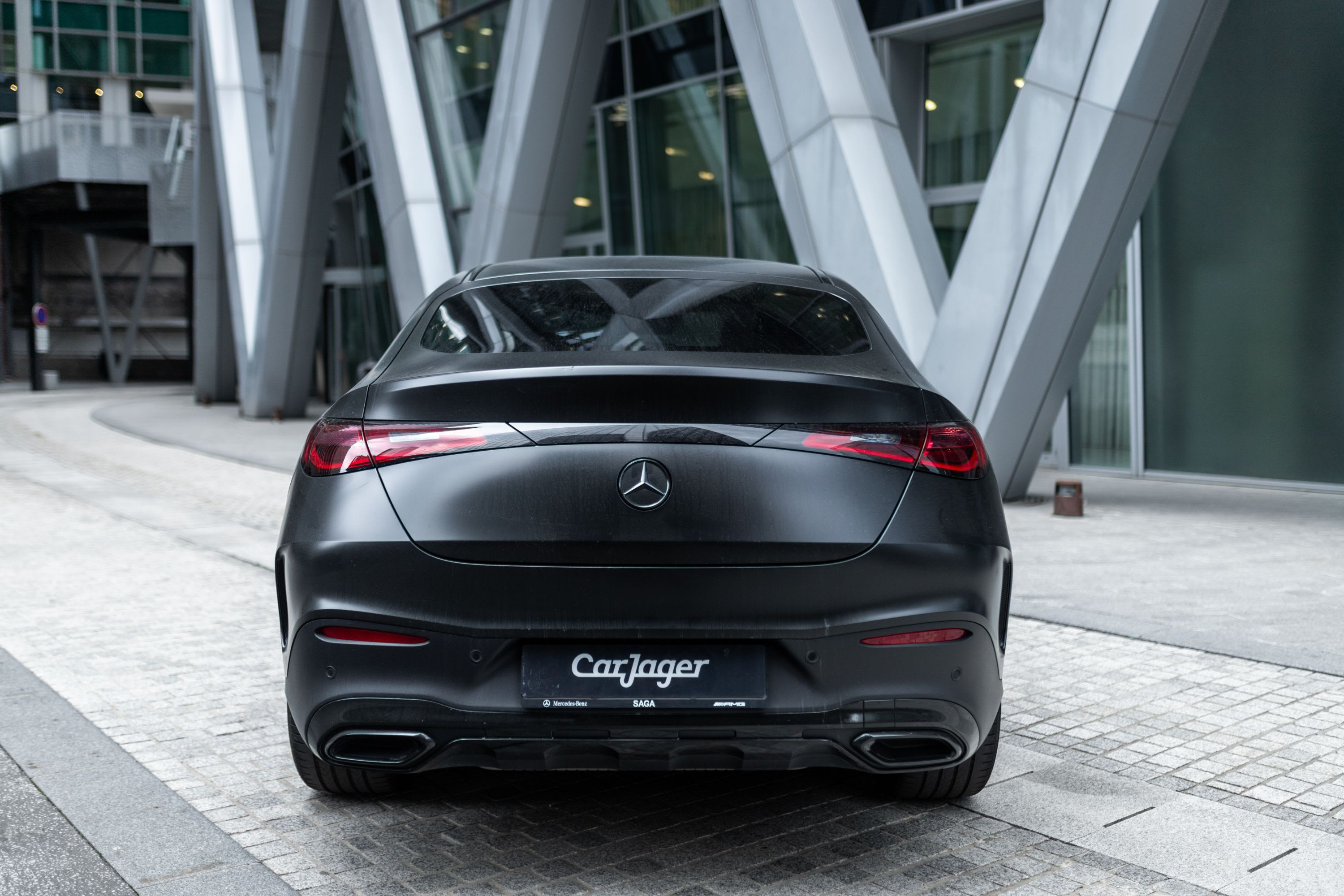 MERCEDES BENZ Classe Glc Coupé 200 Amg Line  2024 occasion vidéo (1)