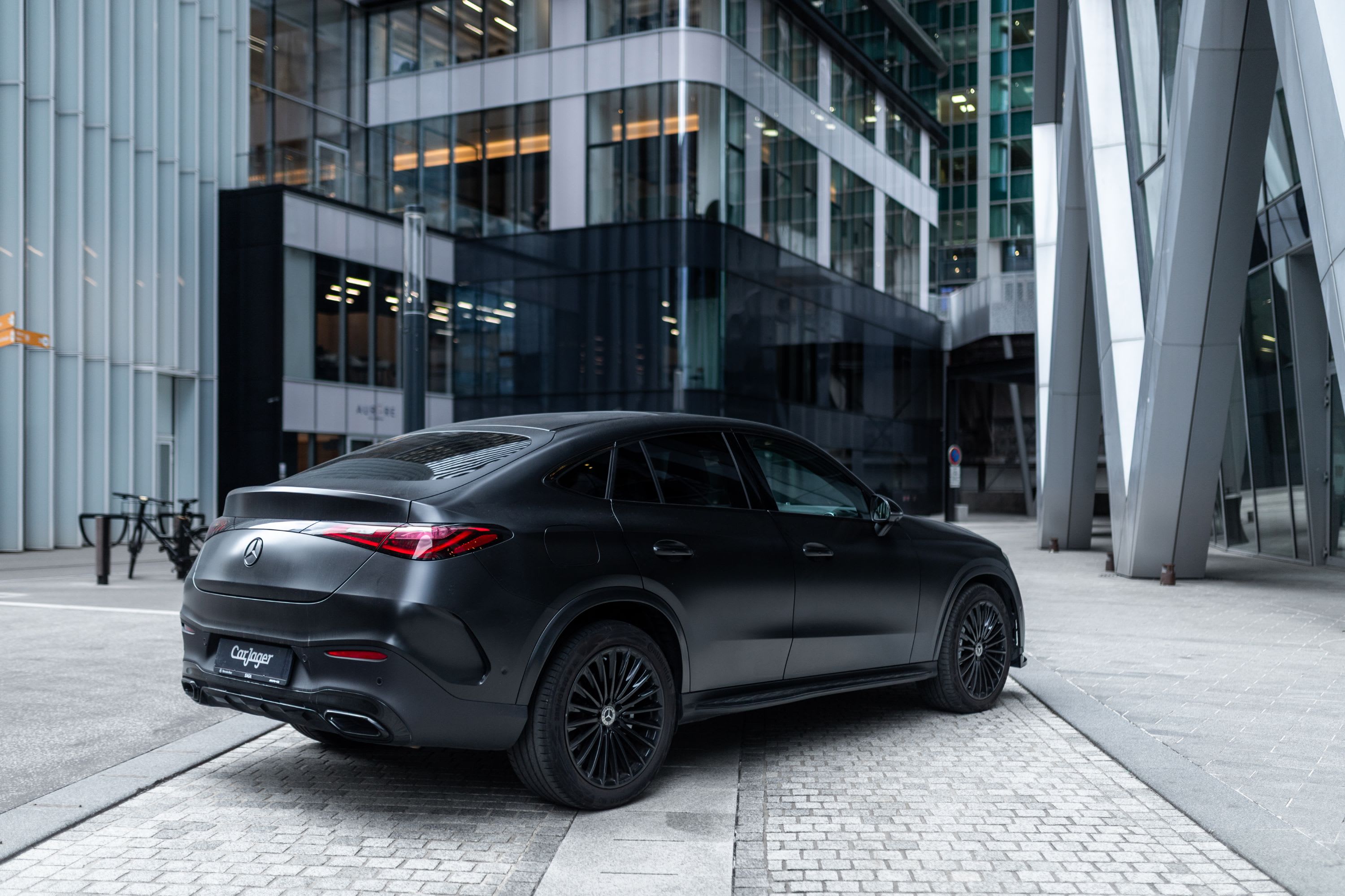 Mercedes-benz Classe Glc Coupé 200 Amg Line 
