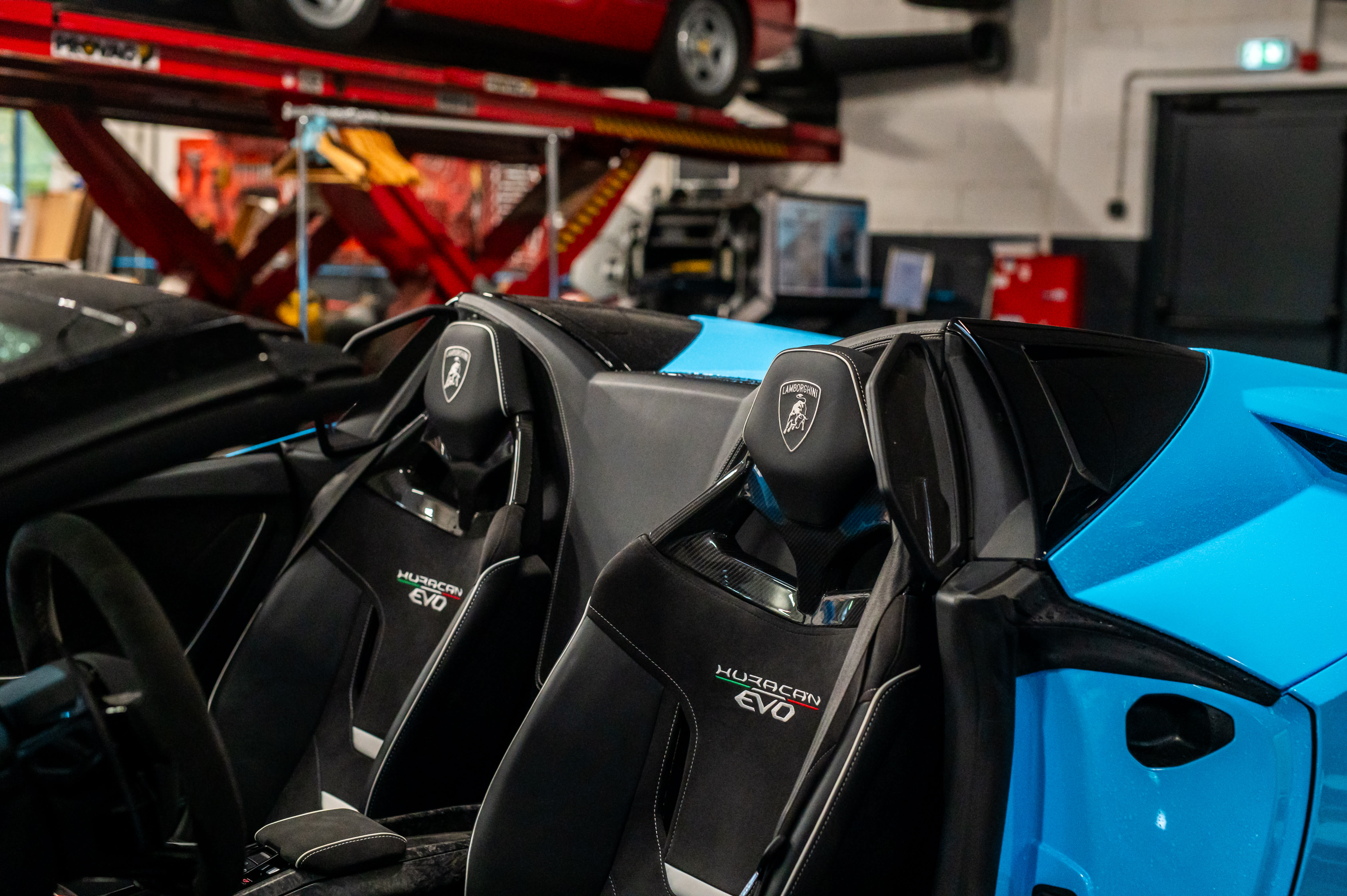 LAMBORGHINI Huracán Evo Spyder 2021 used mechanical (1)