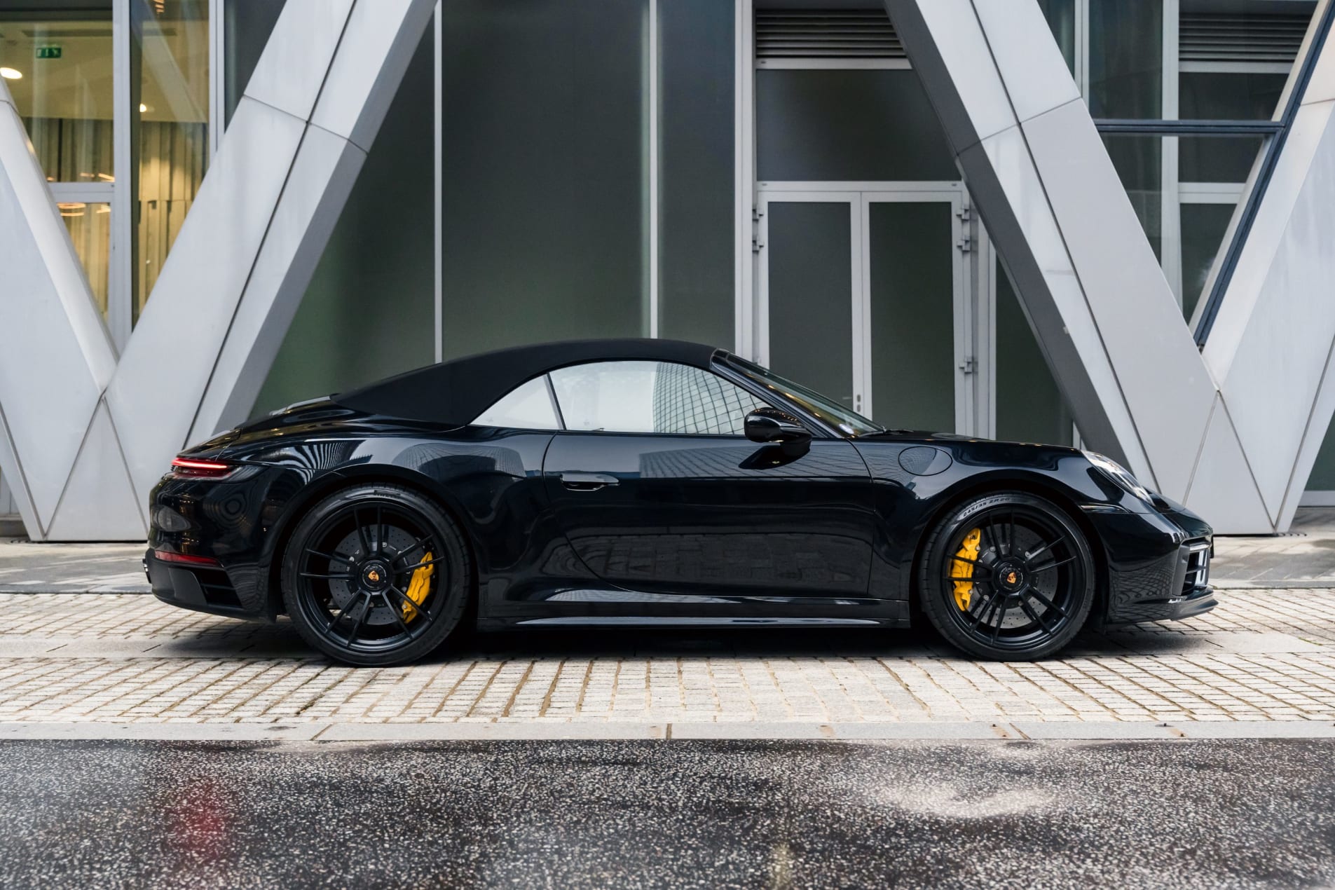 PORSCHE 911 992.1 Carrera 4 GTS Cabriolet 2021