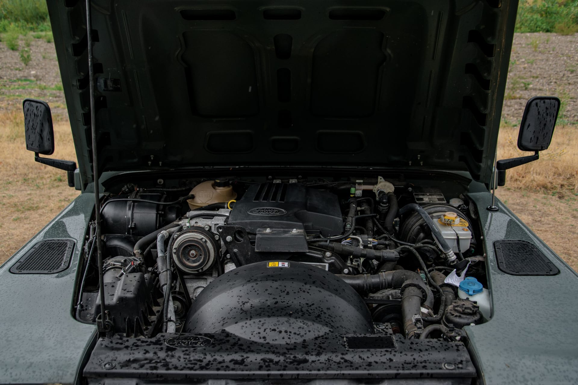 LAND ROVER Defender 90 Td4 2015 usado mecánico (1)