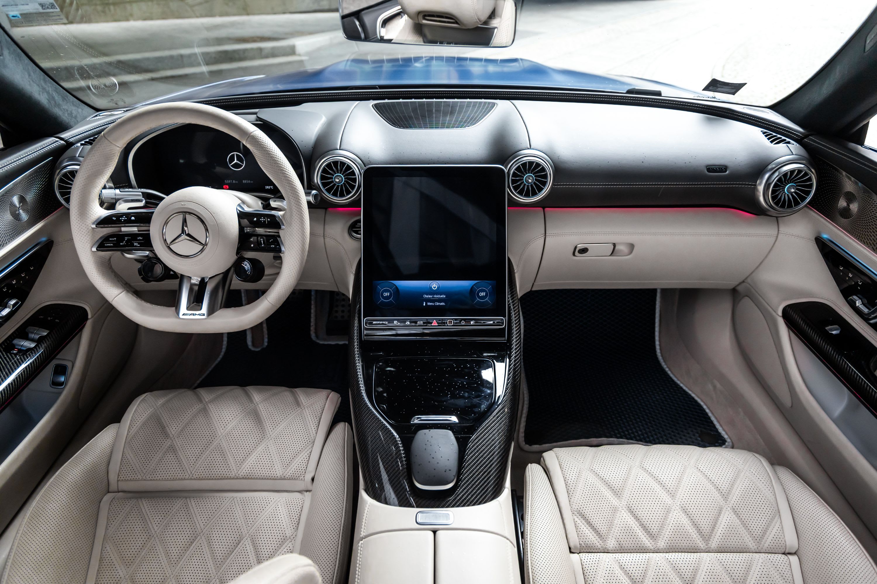 MERCEDES BENZ Classe Sl 43 Amg 2023 used interior (1)