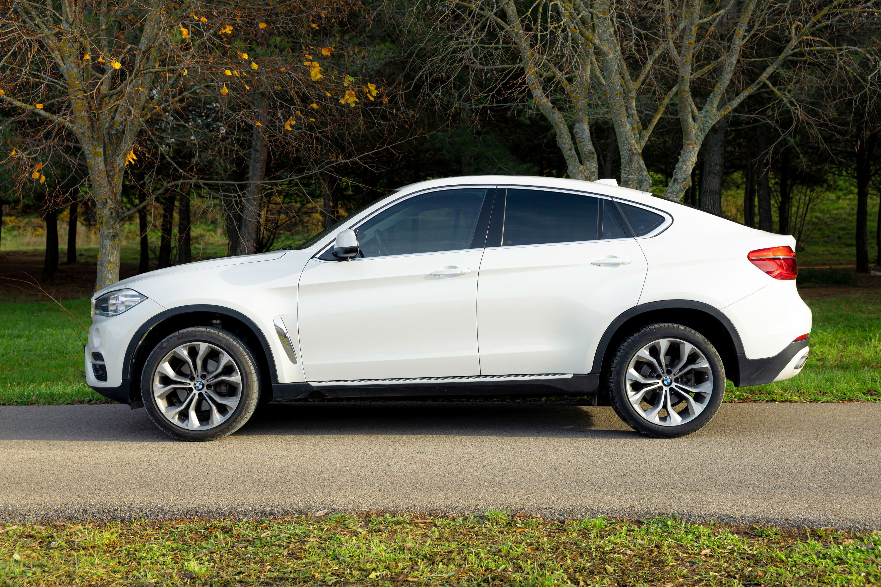 BMW X6 Xdrive 30da Lounge Plus 2017 used video (1)