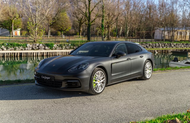 Porsche Panamera 4 E-hybrid