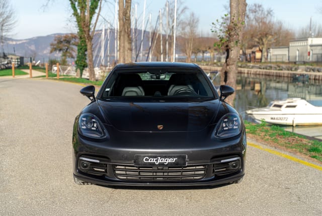 Porsche Panamera 4 E-hybrid