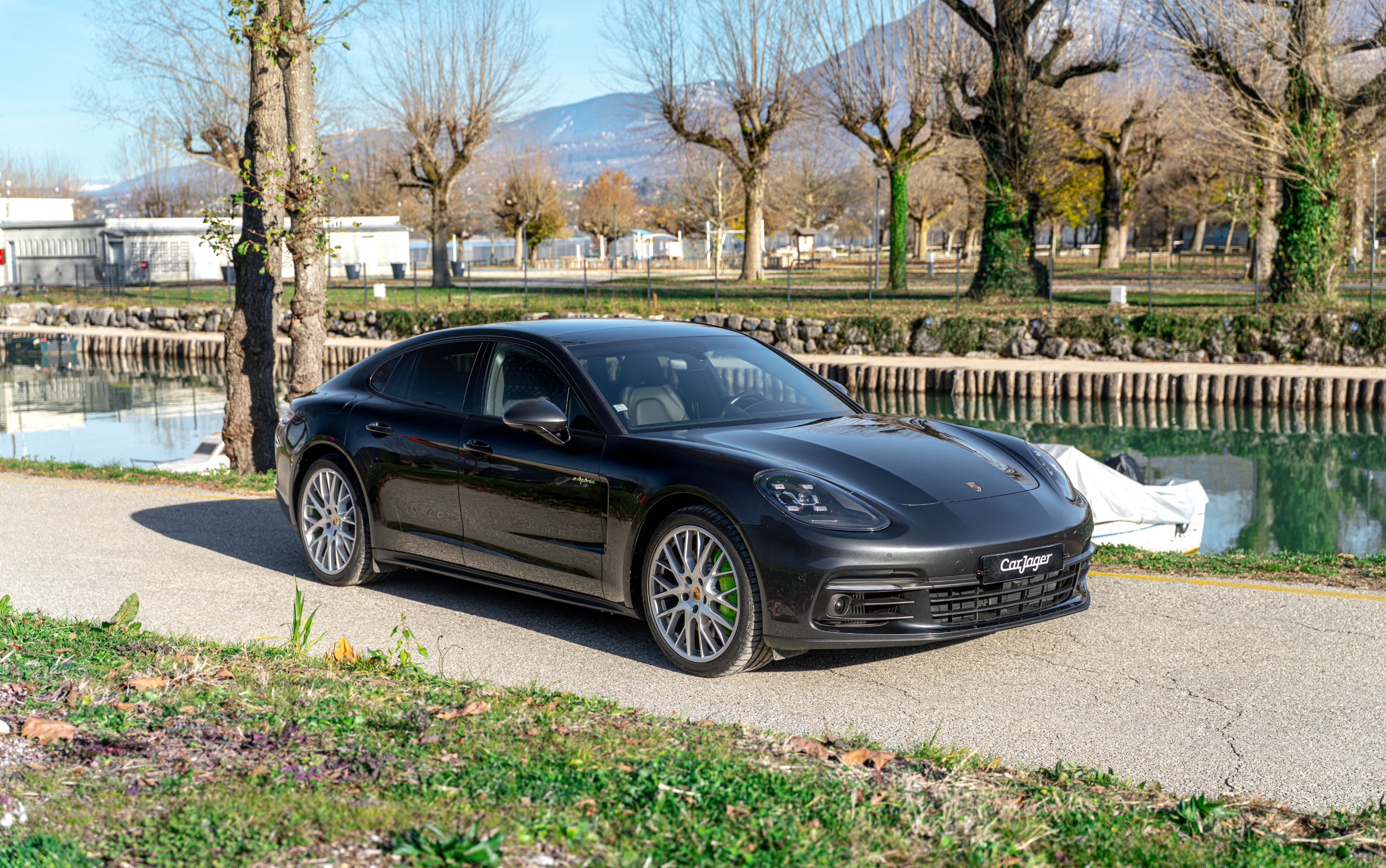 Porsche Panamera 4 E-hybrid