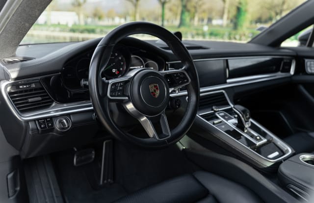 Porsche Panamera 4 E-hybrid