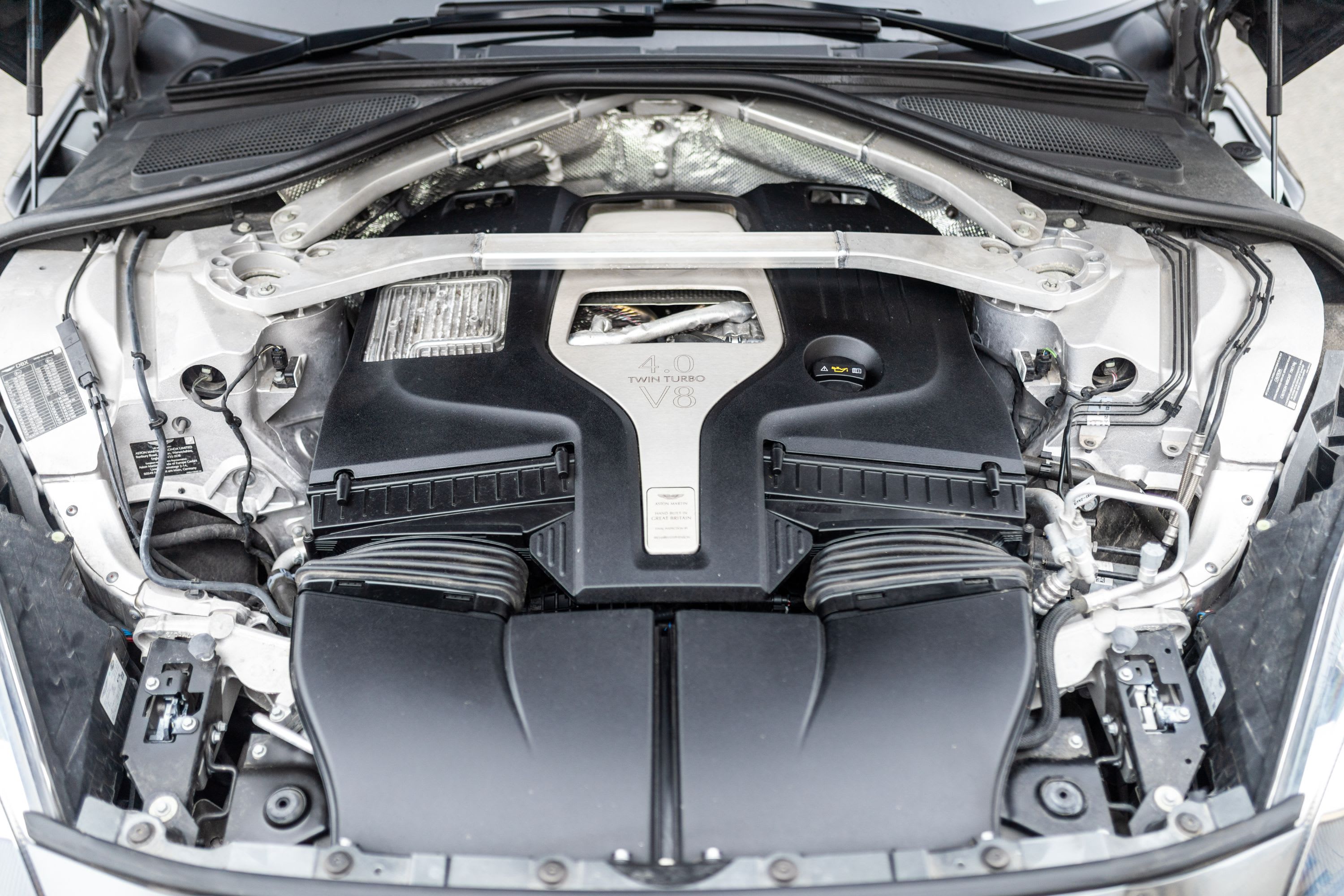 ASTON MARTIN Dbx 2021 occasion mécanique (1)