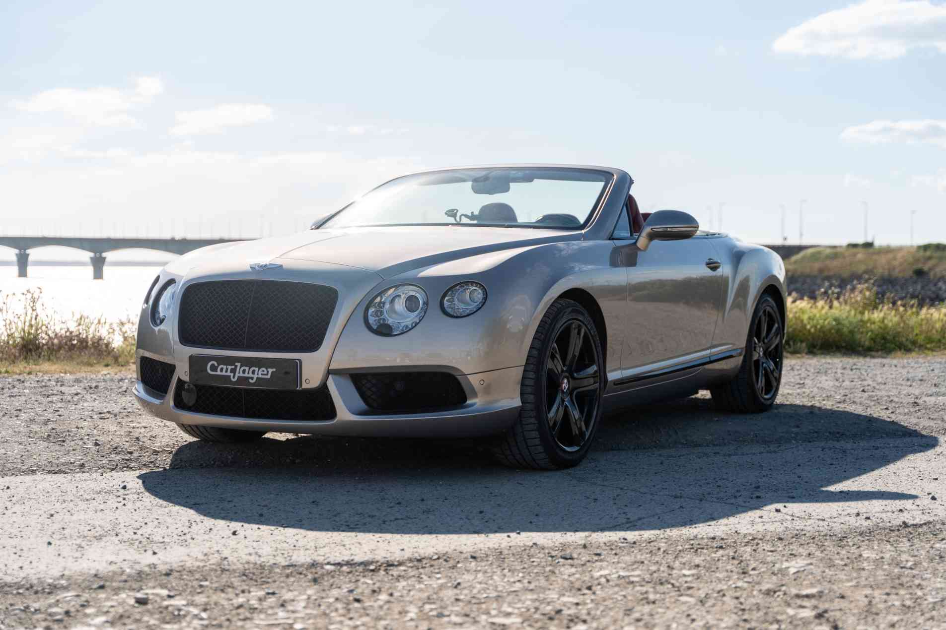 BENTLEY Continental gtc 2013