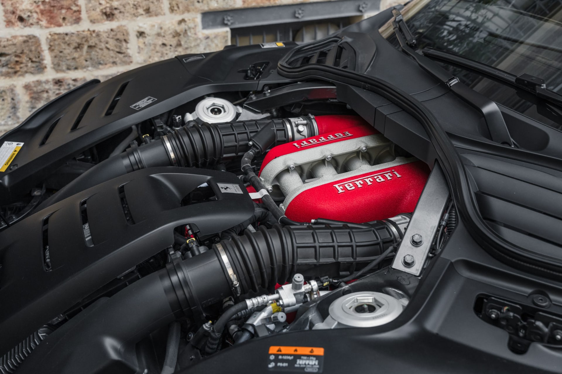 FERRARI Purosangue 2024 usado mecánico (1)
