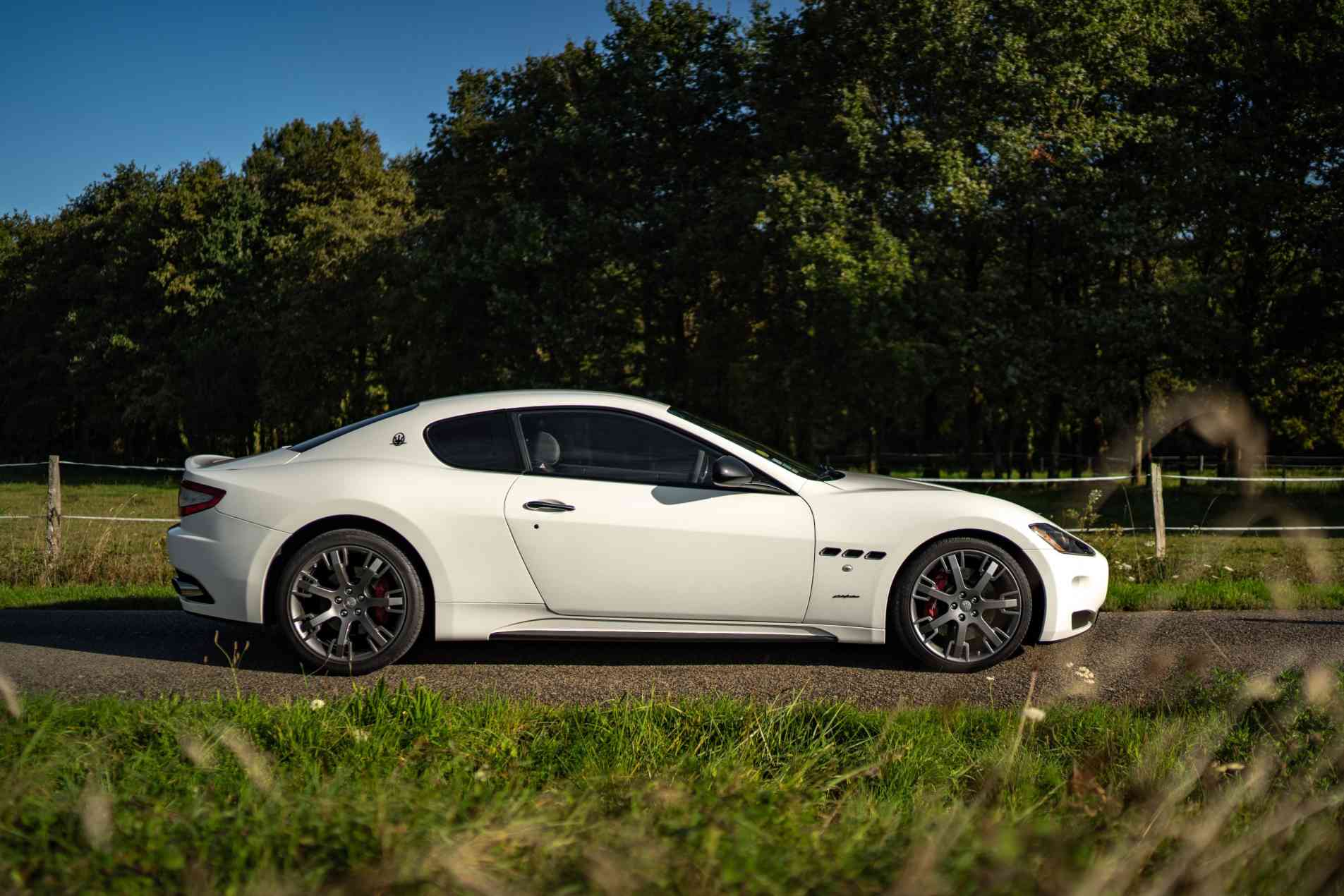 MASERATI Granturismo 4.7 s 2008