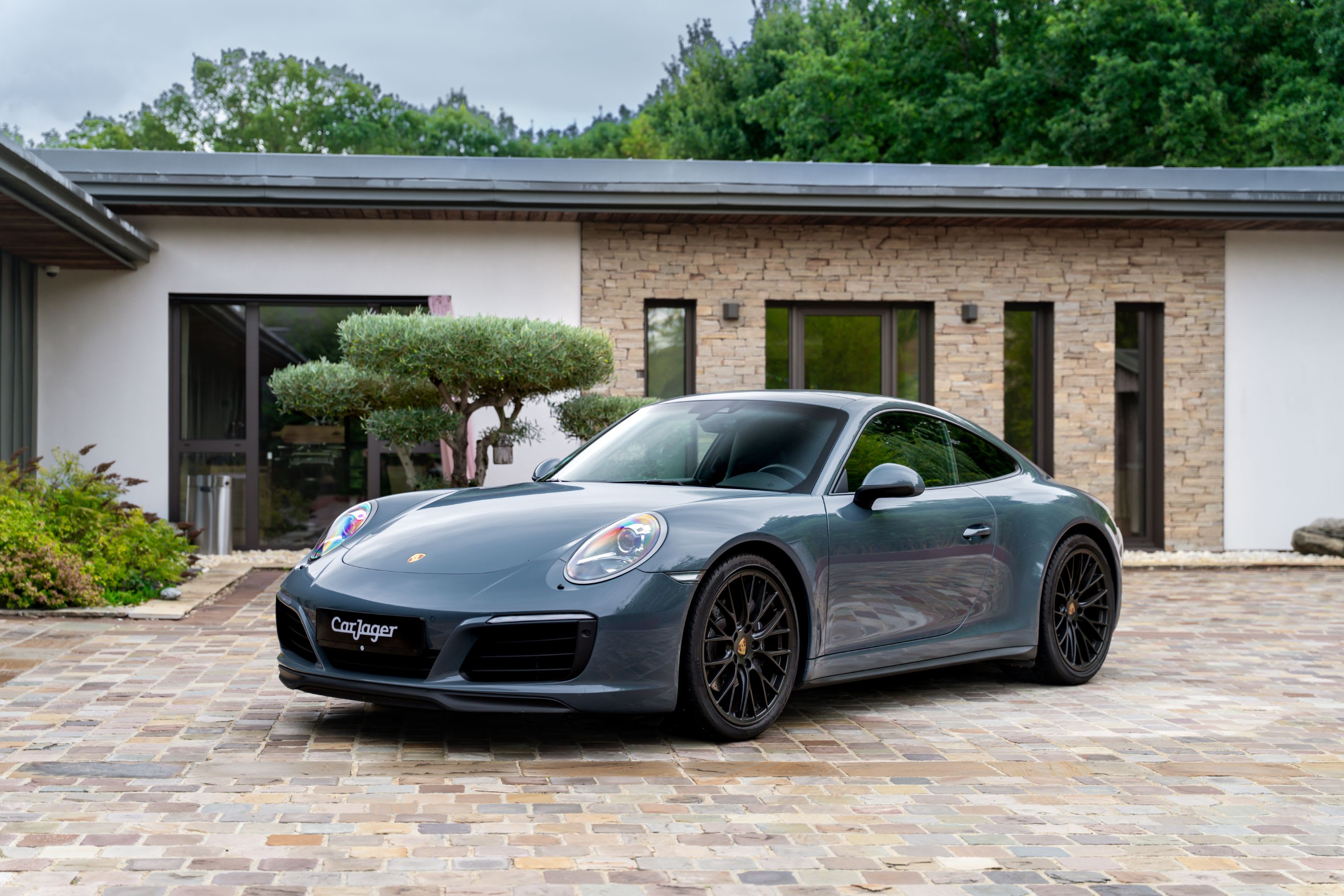 Porsche 911 991.2 Carrera 4