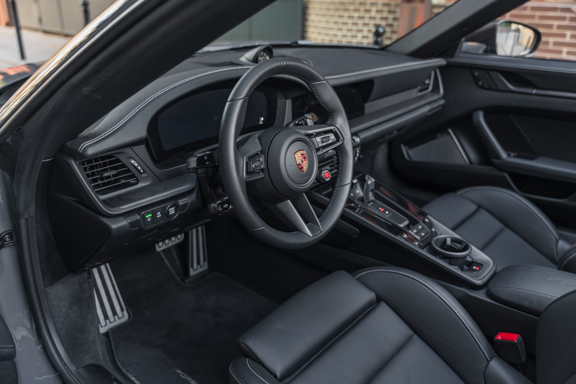 Porsche 911 992.2 Carrera 4 Gts