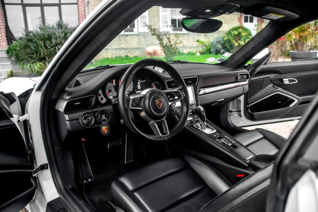 Porsche 911 991.2 Carrera 4s