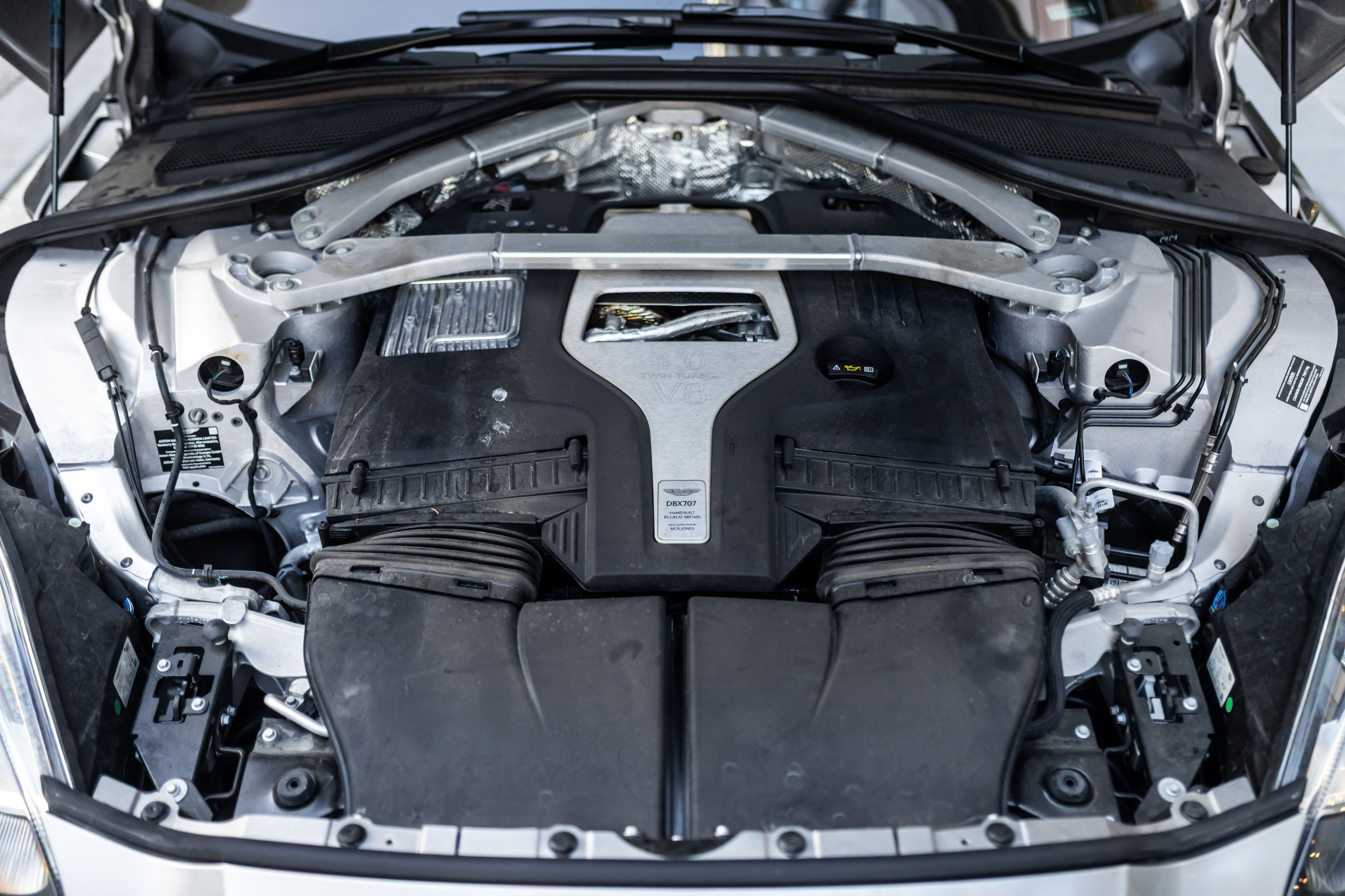 ASTON MARTIN Dbx 707 Facelift - Q Spirit 2025 occasion mécanique (1)