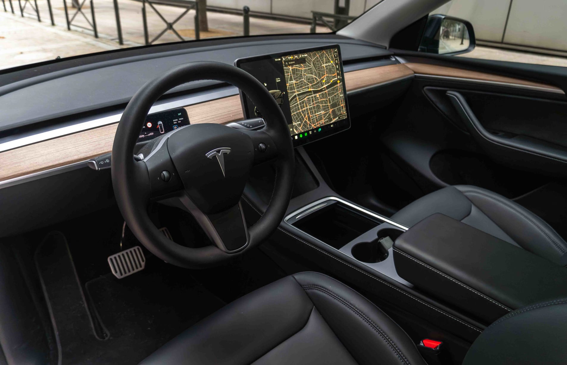 TESLA Model y LONG RANGE 2023